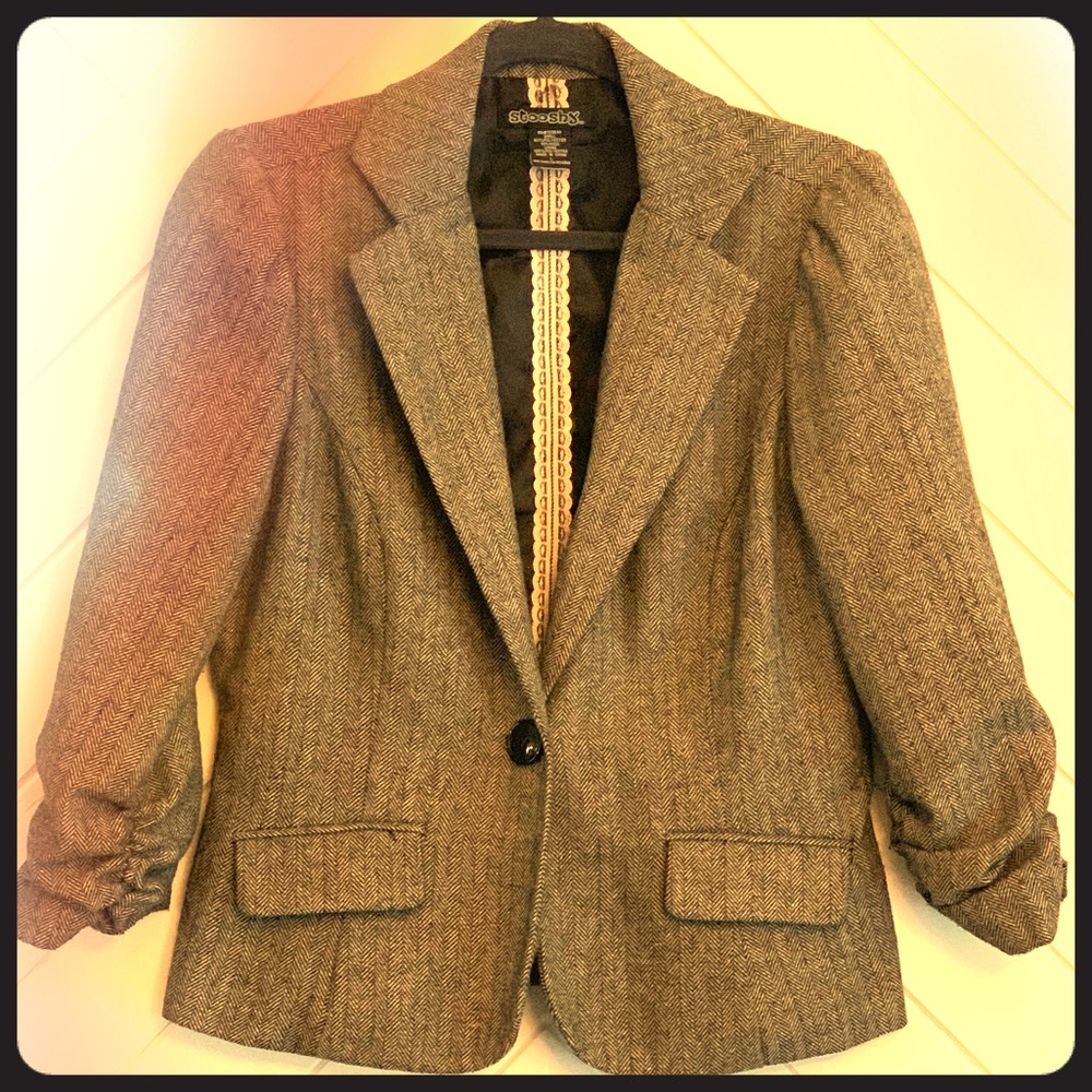 Grey fitted blazer
